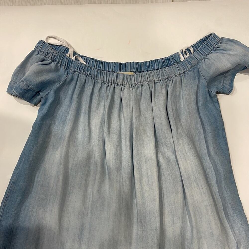 Cloth & Stone Pre loved Chambray super soft off shoulder Midi Dress. - Picture 2 of 5